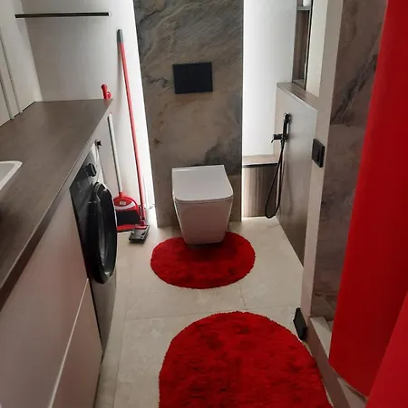 Sea & Sky Apartment! Apartman