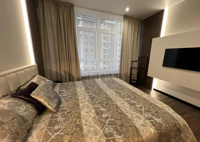 Sea & Sky Apartment! Odessa